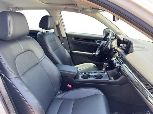 Used 2023 Honda Civic Touring image 15