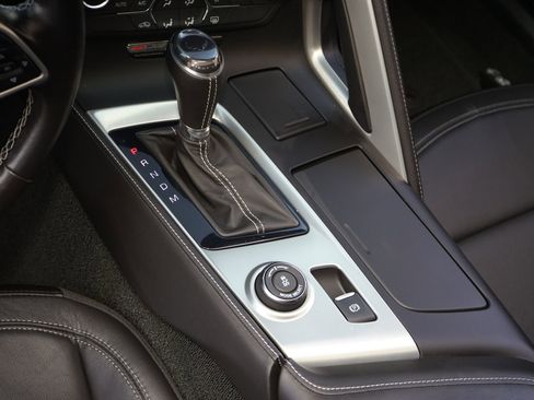 Used 2017 Chevrolet Corvette Z06 image 17