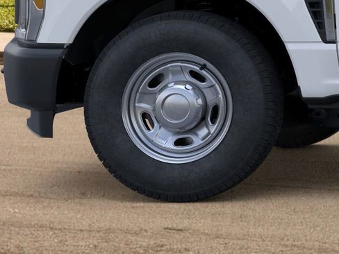 New 2025 Ford F250 XL image 19