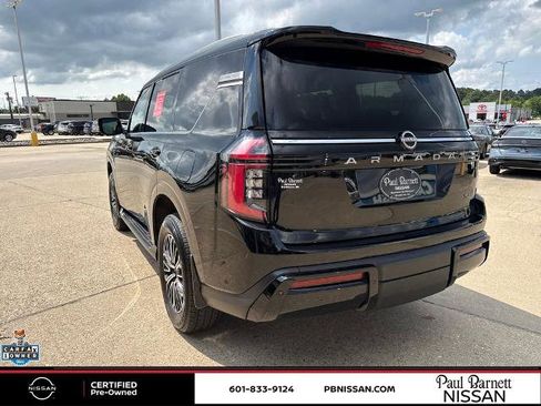 Certified 2025 Nissan Armada SL w/ Captain's Chari Seat Package RWD image 5