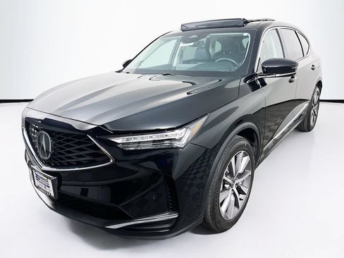 Used 2025 Acura MDX SH-AWD w/ Technology Package image 3