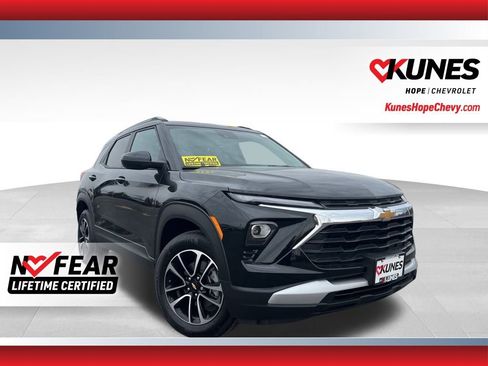 New 2026 Chevrolet TrailBlazer LT w/ Convenience Package image 1