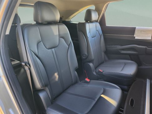 Used 2021 Kia Sorento EX w/ Panoramic Sunroof Package AWD/4WD image 24