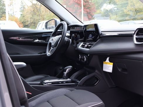 New 2026 Chevrolet TrailBlazer LT w/ Convenience Package image 35