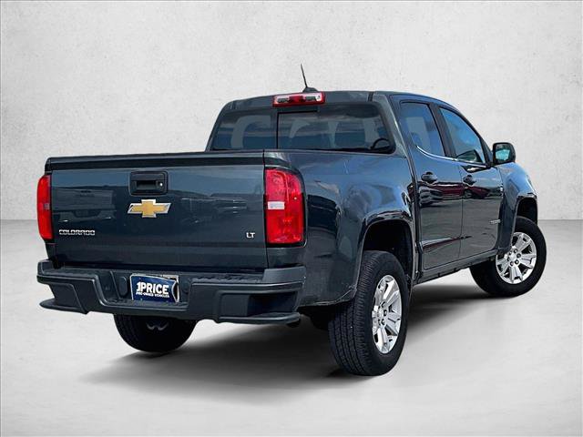 Used 2017 Chevrolet Colorado LT w/ LT Convenience Package RWD image 2