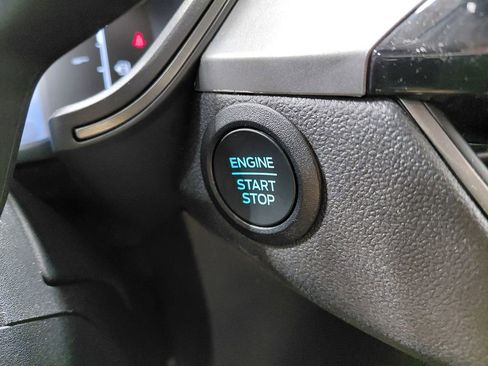 Certified 2025 Ford Escape Active AWD/4WD image 29
