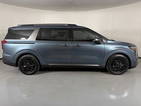 New 2026 Kia Carnival SX FWD image 8