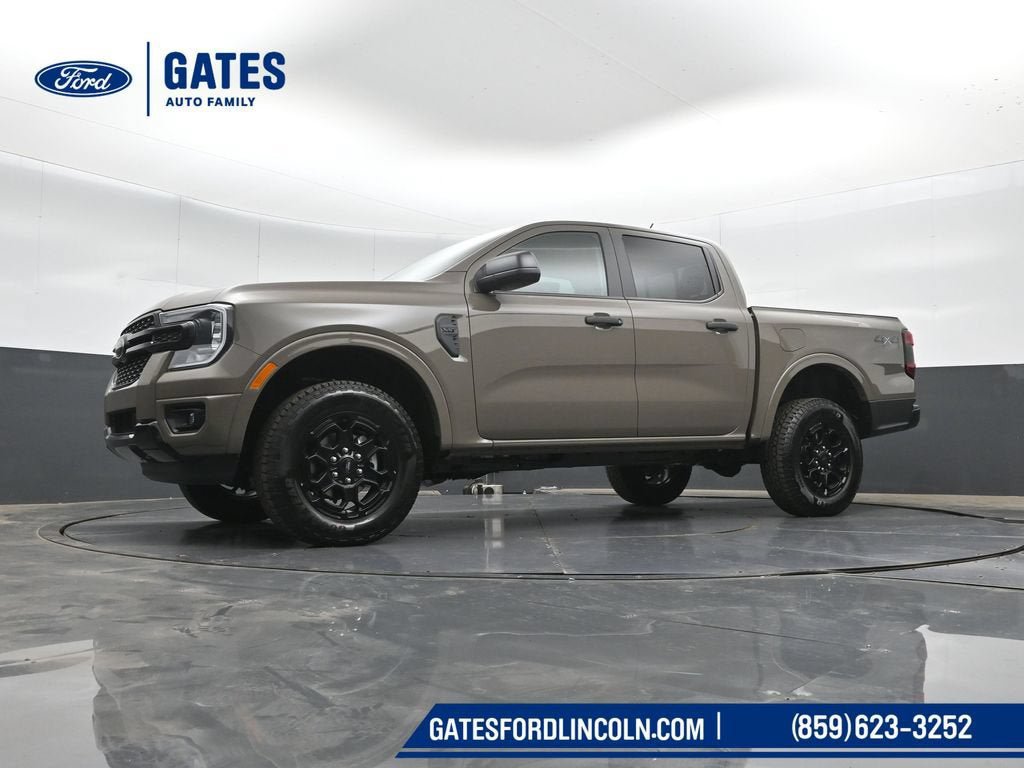 New 2026 Ford Ranger XLT w/ Black Appearance Package AWD/4WD image 38