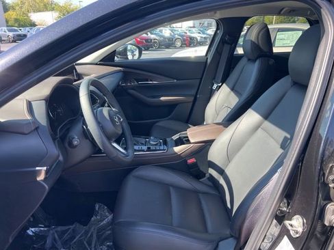 Certified 2025 MAZDA CX-30 AWD 2.5 S w/ Premium Package image 18