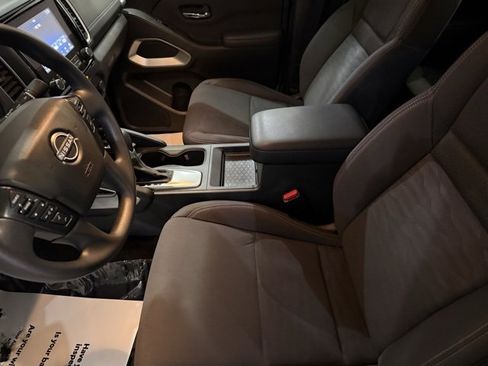 Certified 2024 Nissan Frontier SV image 10
