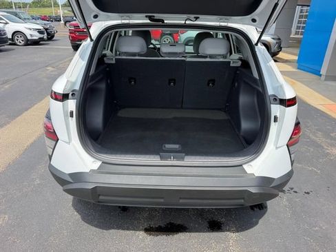 Used 2024 Hyundai Kona SEL AWD/4WD image 7
