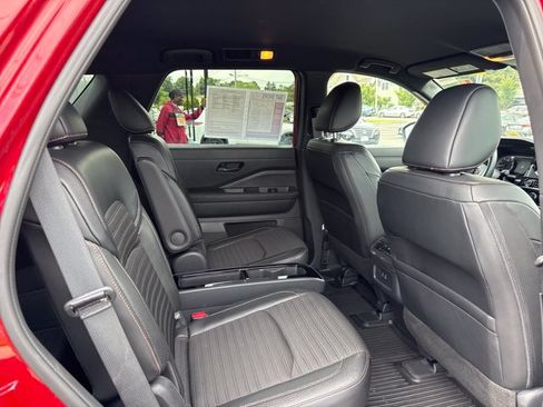 Certified 2023 Nissan Pathfinder Rock Creek AWD/4WD image 14