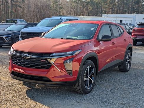 New 2026 Chevrolet Trax RS w/ Sunroof Package image 5