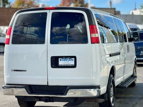 Used 2013 Chevrolet Express 3500 LT w/ LT Preferred Equipment Group image 28