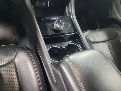 Used 2023 Jeep Grand Cherokee L Limited w/ Luxury Tech Group II image 26