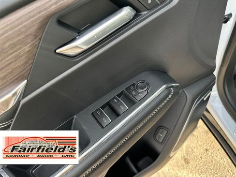 New 2026 GMC Acadia Denali w/ Super Cruise Package image 11