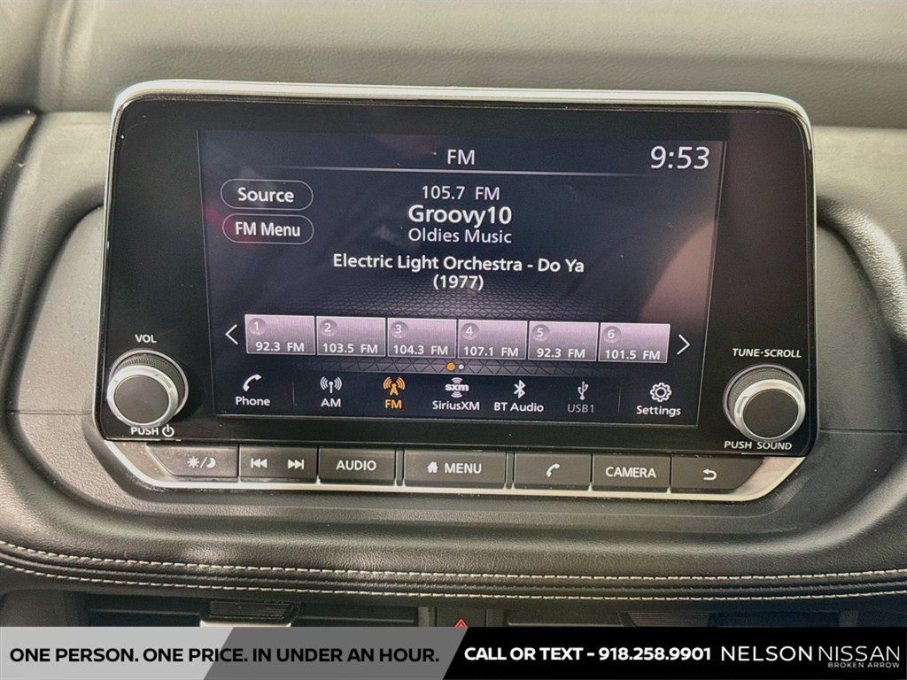 Certified 2025 Nissan Rogue SV FWD image 14