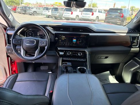 Used 2024 GMC Sierra 1500 Denali AWD/4WD image 28