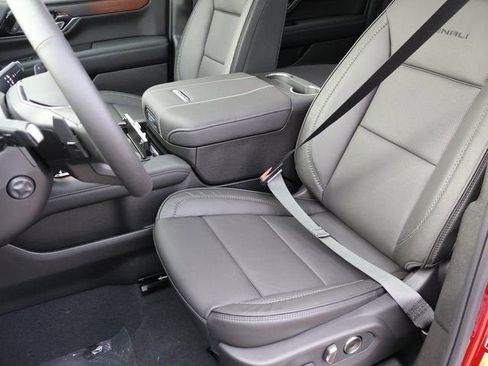 New 2026 GMC Yukon XL Denali w/ Sun & Power Step Package AWD/4WD image 41