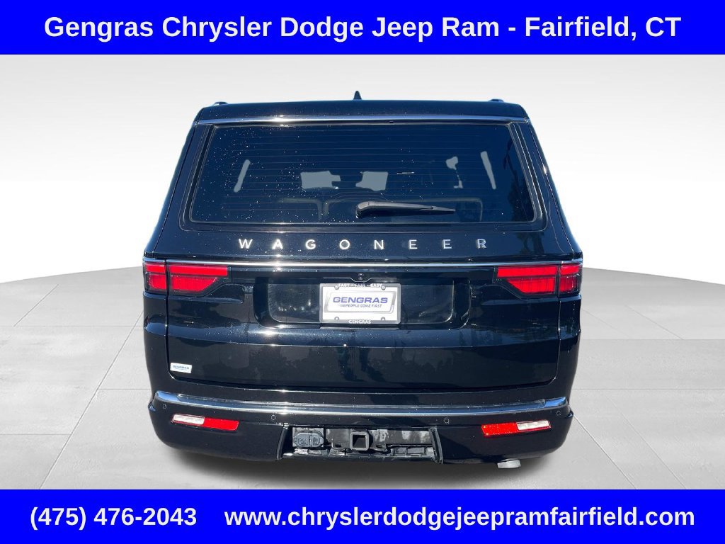 Certified 2025 Jeep Wagoneer Series II AWD/4WD image 6