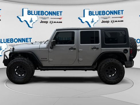 Certified 2017 Jeep Wrangler Unlimited Sport w/ Quick Order Package 24S AWD/4WD image 8