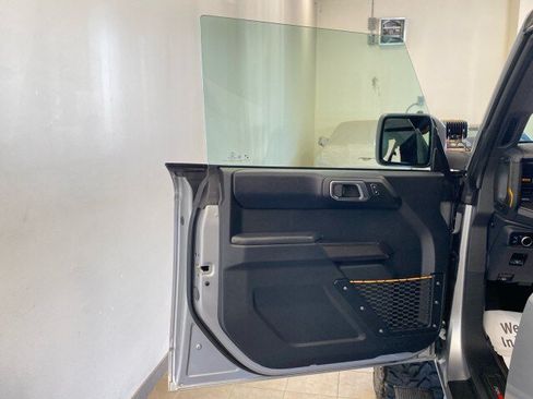 Used 2024 Ford Bronco Badlands AWD/4WD image 13