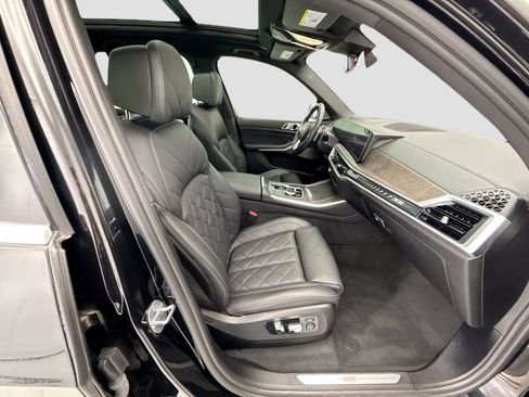 Used 2024 BMW X5 xDrive40i w/ Premium Package AWD/4WD image 19