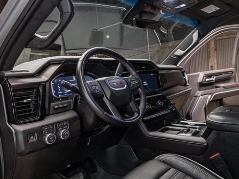 Used 2026 GMC Sierra 2500 AT4X w/ AT4X AEV Edition AWD/4WD image 17