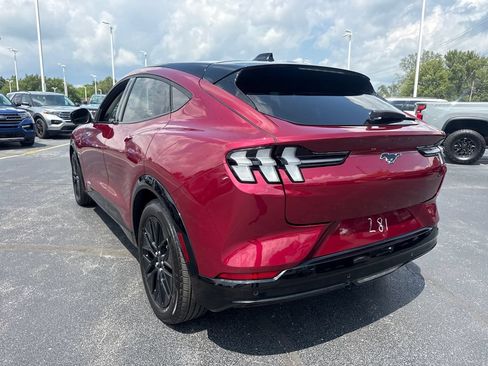 Used 2025 Ford Mustang Mach-E Premium w/ Sport Appearance Package AWD/4WD image 8