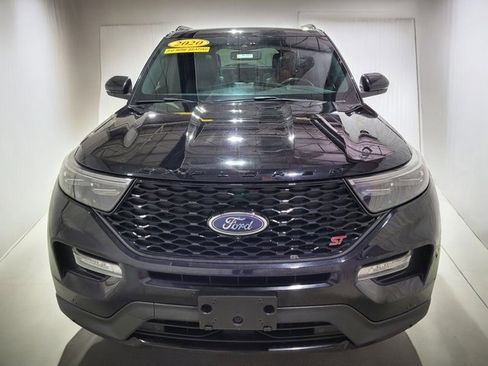 Used 2020 Ford Explorer ST w/ ST Street Pack image 19