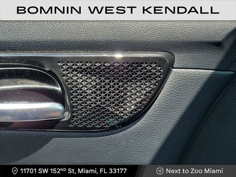 Used 2023 Kia Seltos SX image 29