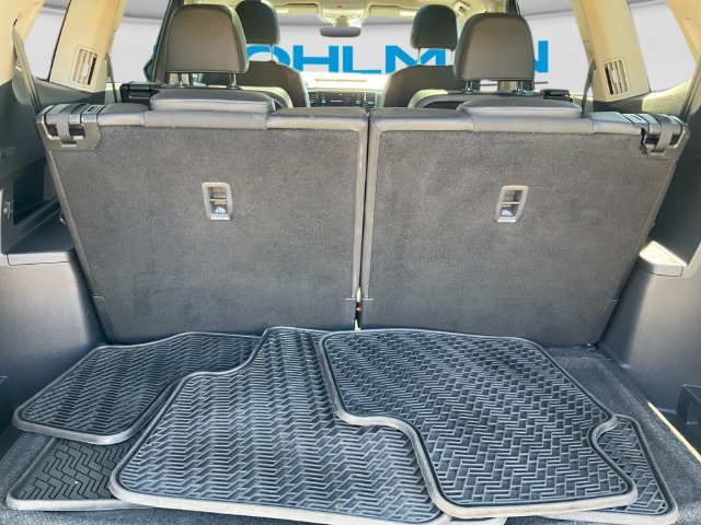 Used 2018 Volkswagen Atlas SEL FWD image 23