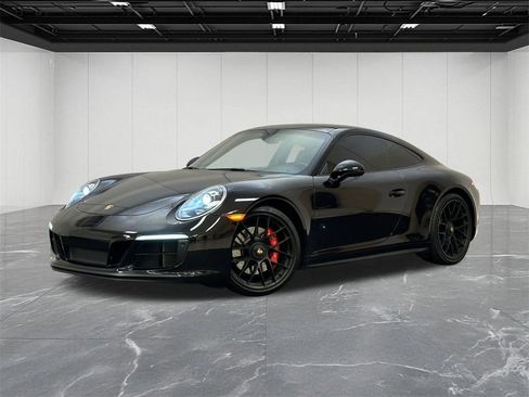 Used 2019 Porsche 911 Carrera GTS image 1