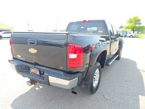 Used 2009 Chevrolet Silverado 2500 LT w/ Exterior Plus Package AWD/4WD image 5