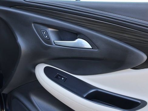 Used 2020 Buick Envision Premium image 8