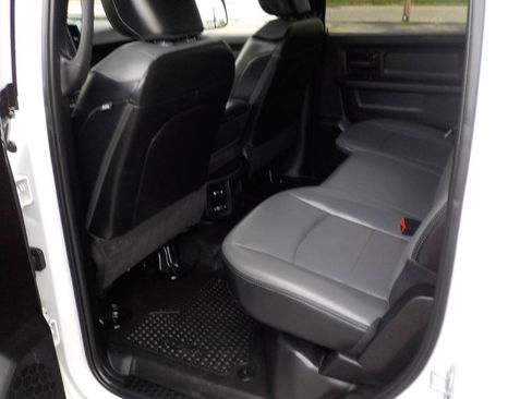 Used 2022 RAM 2500 Tradesman w/ Chrome Appearance Group AWD/4WD image 23