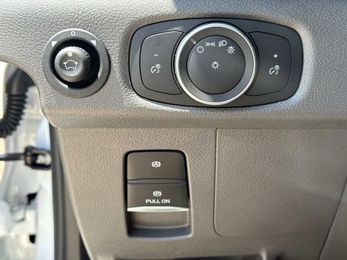 New 2025 Ford Transit 250 XL image 15