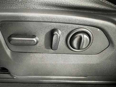 Used 2019 GMC Sierra 1500 Denali w/ Denali Ultimate Package image 12