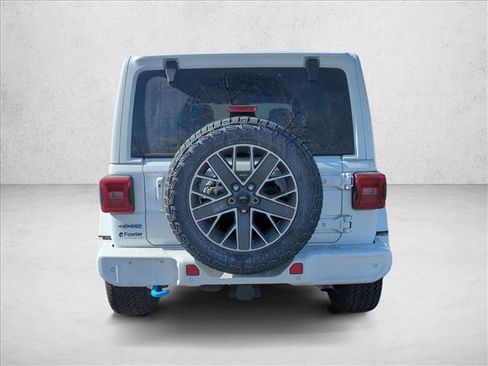 Used 2024 Jeep Wrangler High Altitude image 6