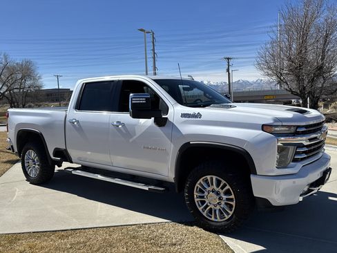 Used 2020 Chevrolet Silverado 3500 High Country w/ Z71 Off-Road Package image 7