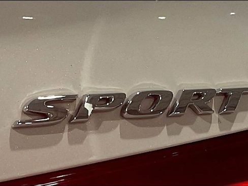 Used 2025 Honda Civic Sport image 23
