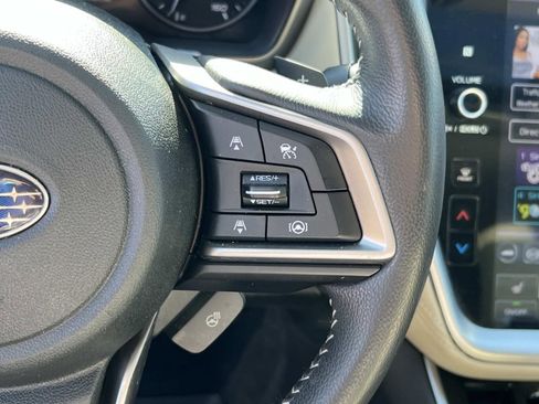 Used 2022 Subaru Outback Limited image 26