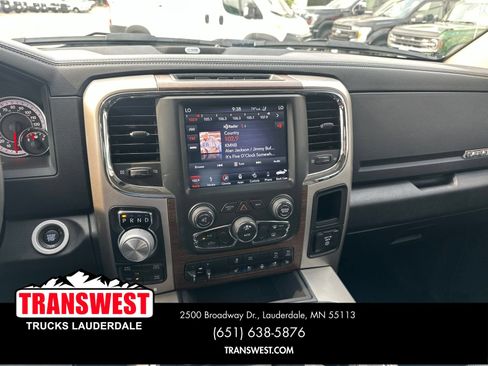 Used 2018 RAM 1500 Laramie w/ Convenience Group AWD/4WD image 14