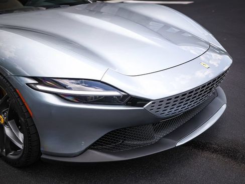 Certified 2022 Ferrari Roma RWD image 10