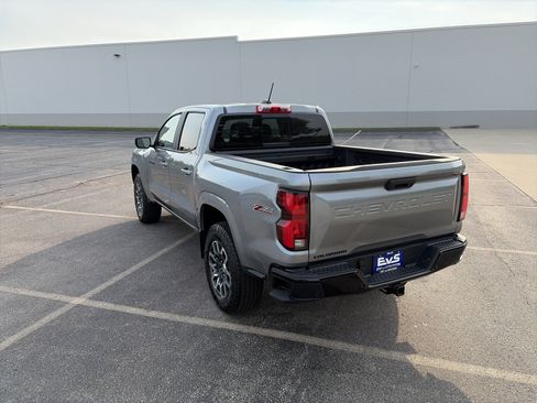 Used 2026 Chevrolet Colorado Z71 AWD/4WD image 4