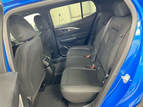 New 2026 Chevrolet Equinox EV LT image 23