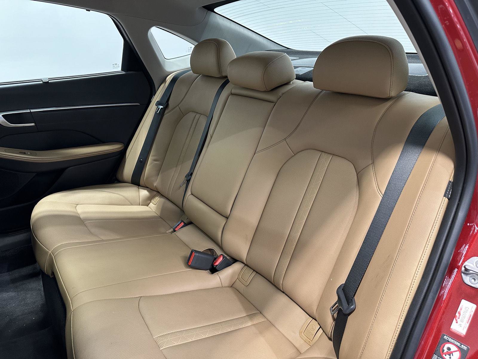 Certified 2023 Hyundai Sonata Limited w/ Cargo Package FWD image 30