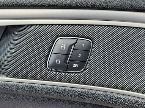 Used 2017 Lincoln MKZ Premiere image 29