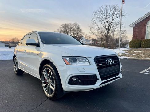 Used 2016 Audi SQ5 Premium Plus w/ Technology Package image 9