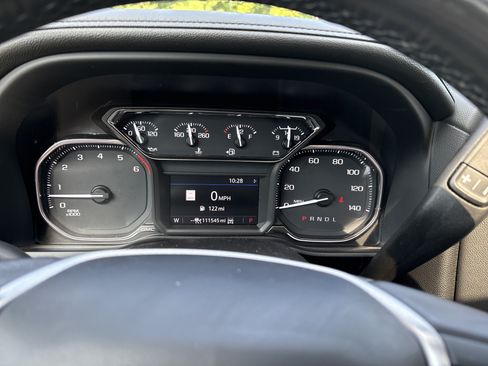 Used 2022 GMC Sierra 1500 SLT w/ SLT Premium Plus Package AWD/4WD image 12